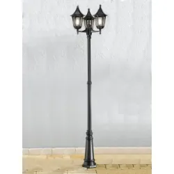 outdoor lamp posts